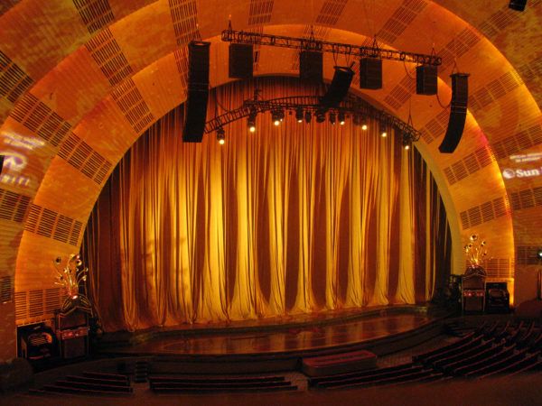 Cirque du Soleil at Radio City Music Hall