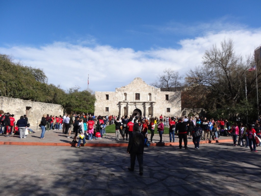 School Children at The Alamo