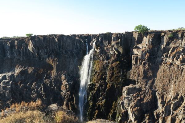 Victoria Falls Without Water