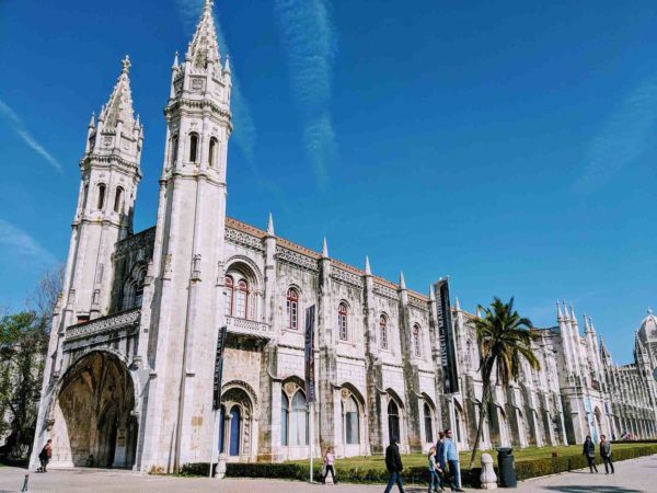 Looking for things to do in Lisbon, Portugal? Check out historical Lisbon.