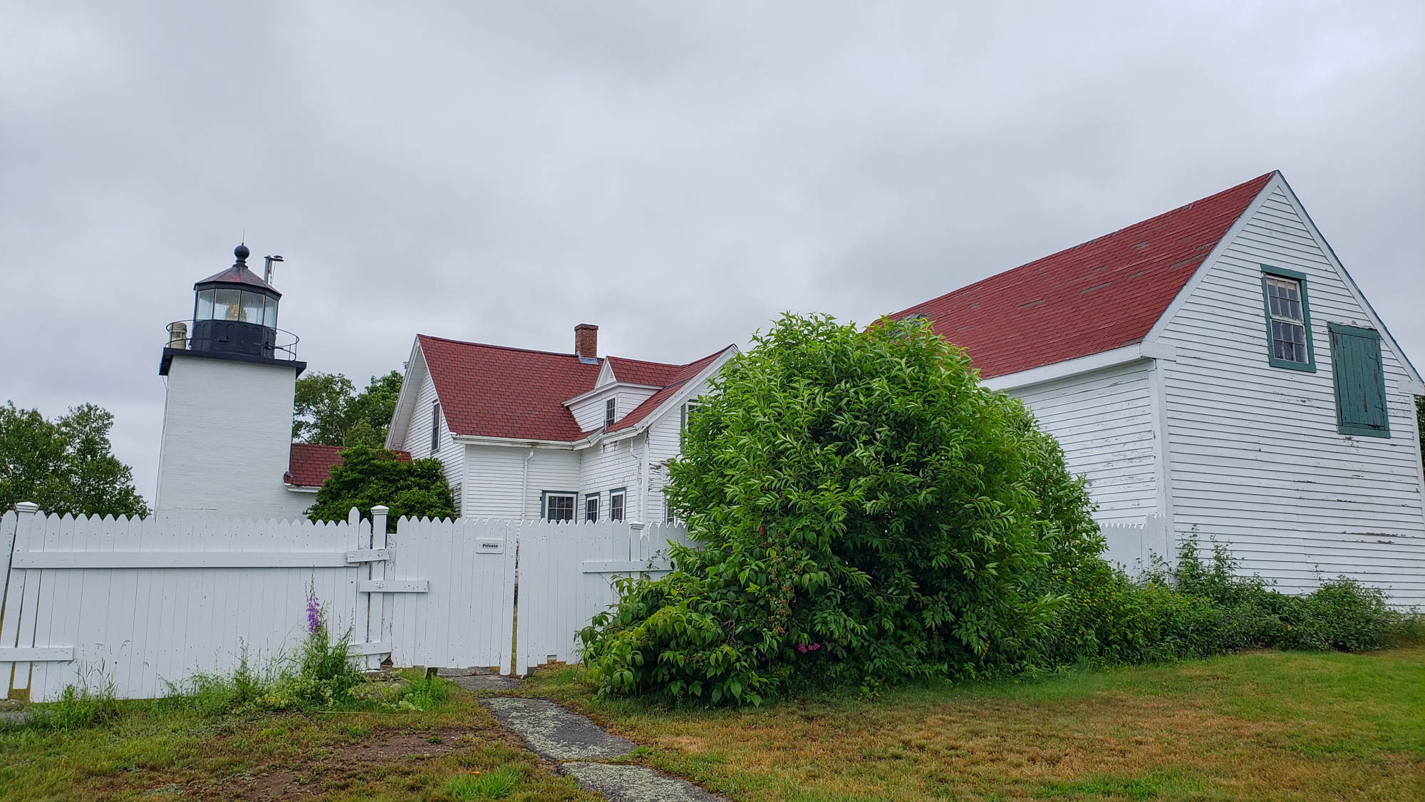 Fort Point Lighthouse