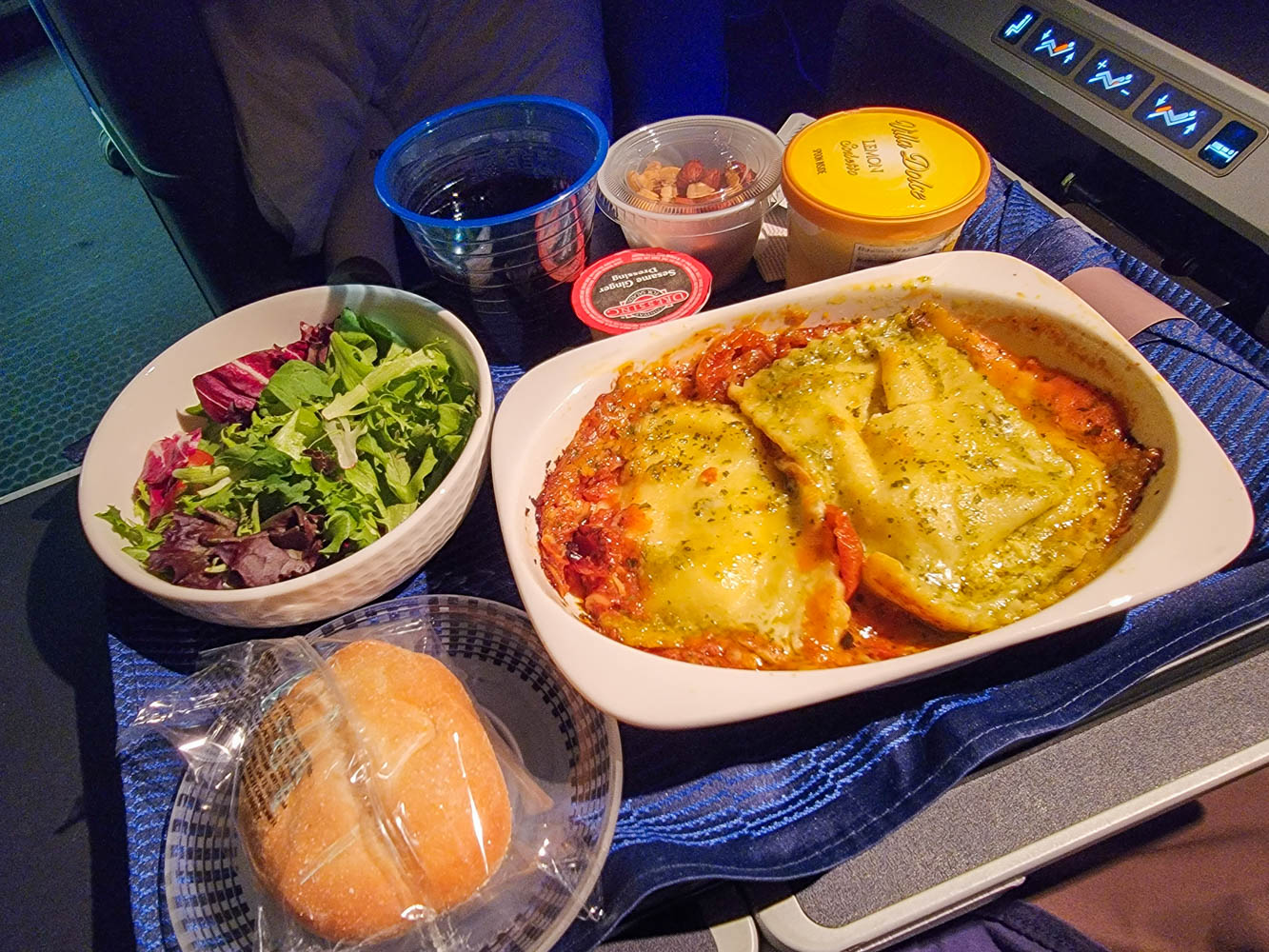 Polaris Business Class Meal United
