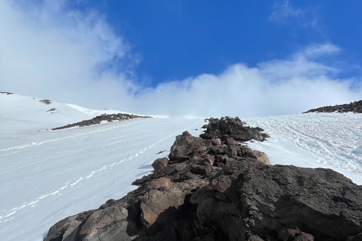 Climbing Mt St Helens