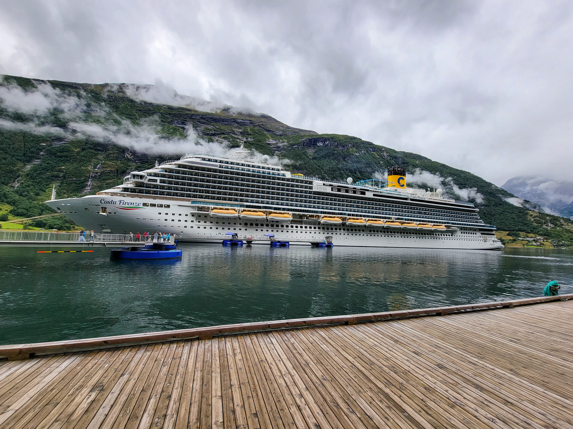 Cruise ship in Geiranger